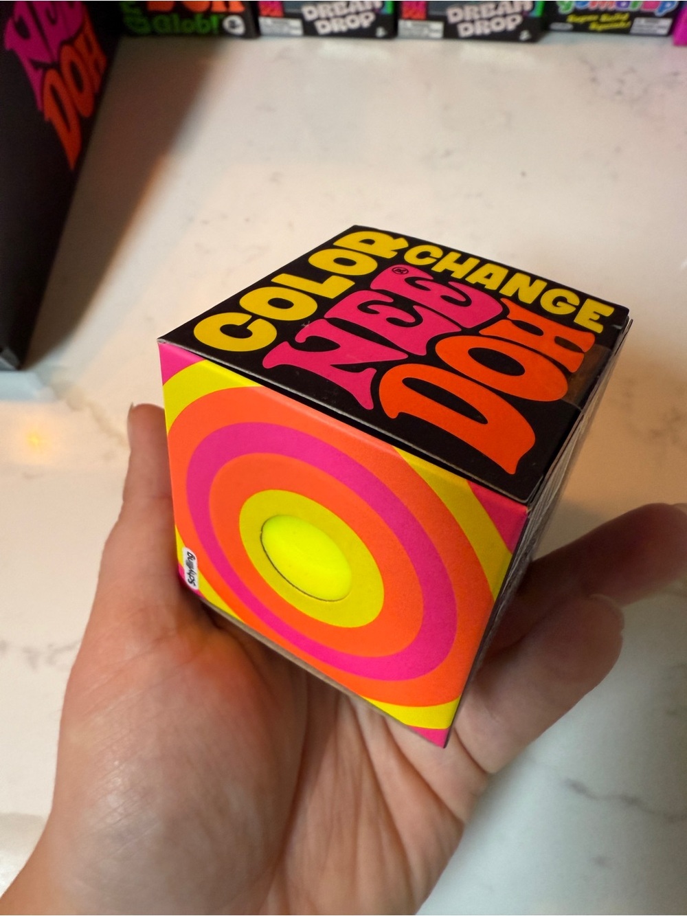 Needoh Color Change - Bright Yellow